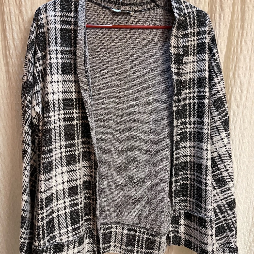 BKE Black and White Plaid Open Cardigan